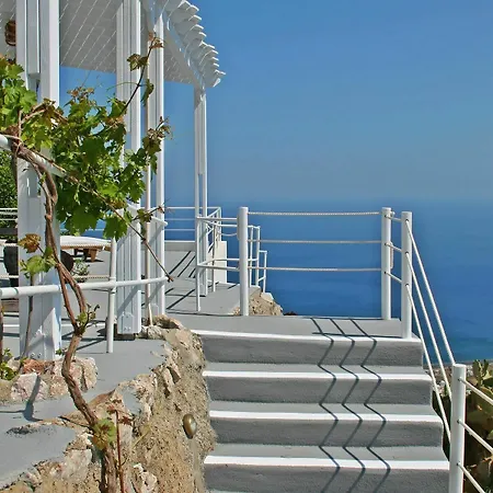 Enastron * Perissa (Santorini)