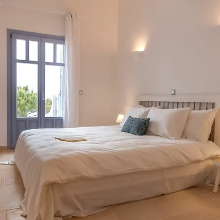 Villa Enastron Perissa (Santorini)